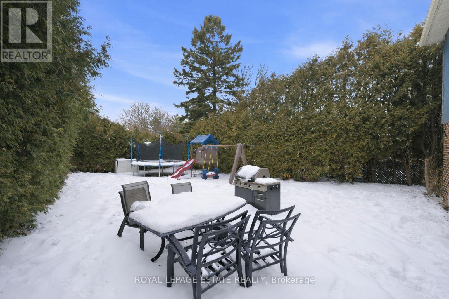 253 Michael Boulevard, Whitby, Ontario  L1N 5B2 - Photo 34 - E12800538