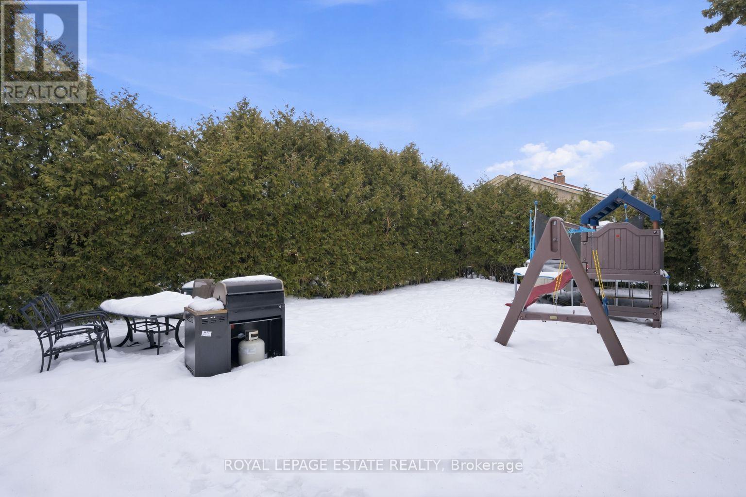 253 Michael Boulevard, Whitby, Ontario  L1N 5B2 - Photo 35 - E12800538