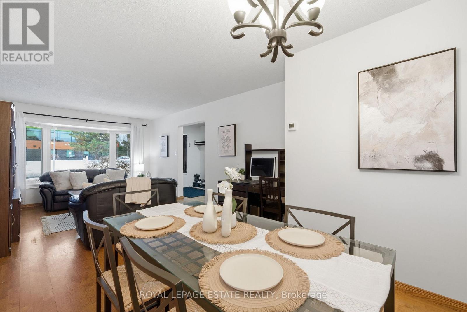 253 Michael Boulevard, Whitby, Ontario  L1N 5B2 - Photo 8 - E12800538