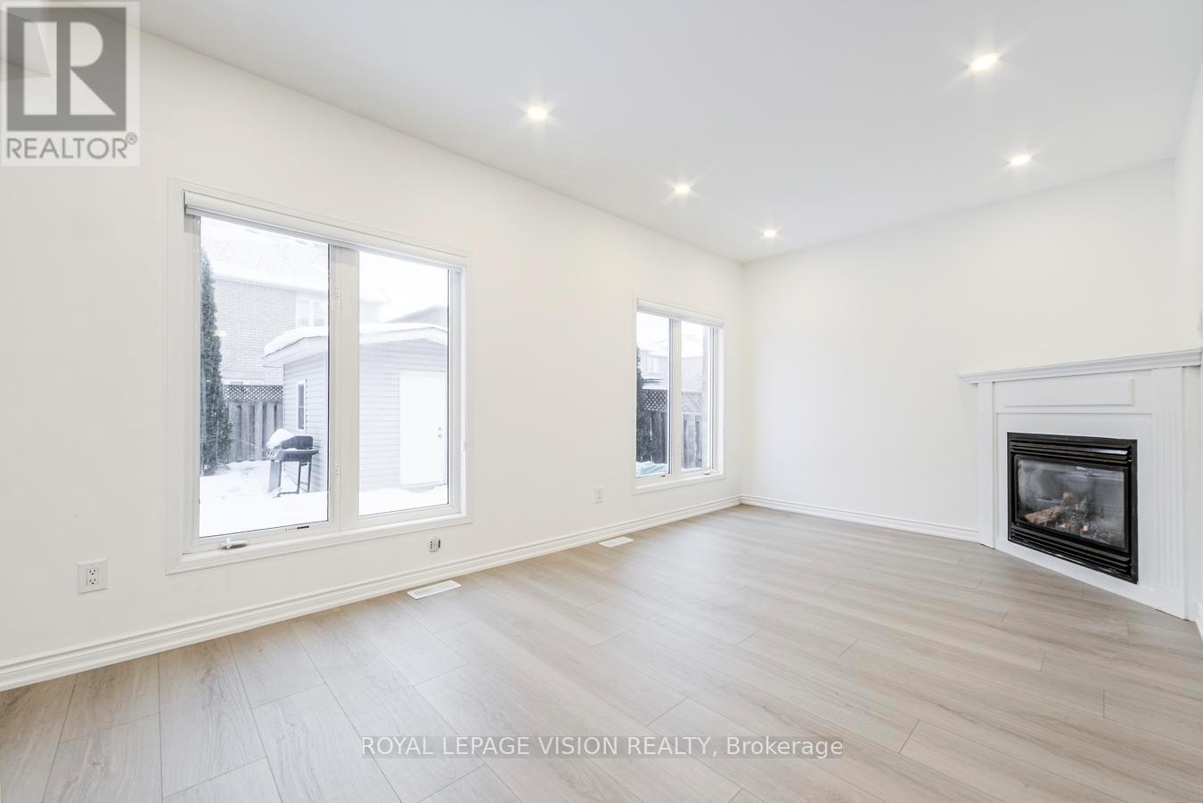 124 Alfred Paterson Drive, Markham, Ontario  L6E 1L5 - Photo 13 - N12800520