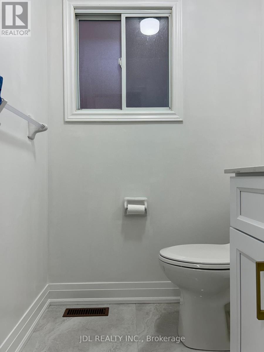 49 Melville St Street W, Richmond Hill, Ontario  L4B 4J1 - Photo 24 - N12800526