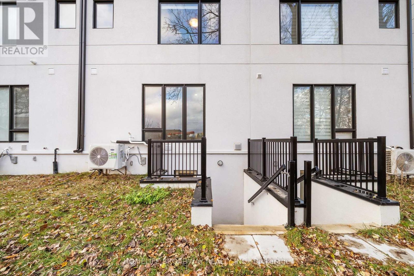 37 Persica Street, Richmond Hill, Ontario  L4E 2T3 - Photo 21 - N12800530