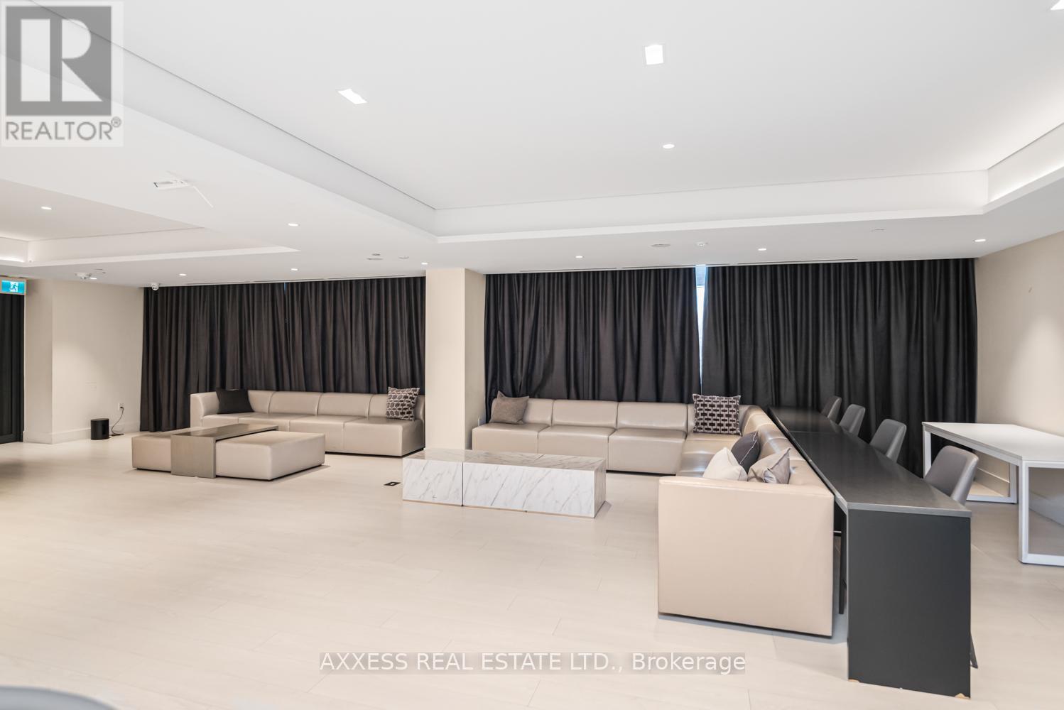 10 Gibbs Road, Toronto, Ontario  M9B 0E2 - Photo 29 - W12800528