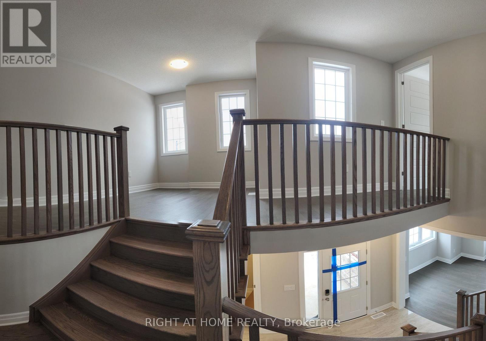 3048 John Mckay Boulevard, Oakville, Ontario  L6H 3Z9 - Photo 18 - W12800546