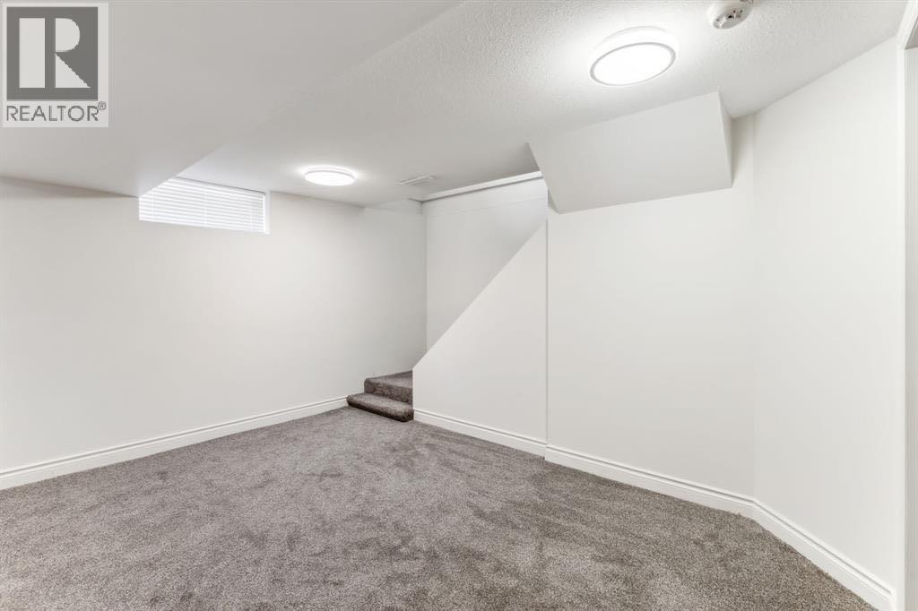 7611 Fleetwood Drive Se, Calgary, Alberta  t2h 0x2 - Photo 19 - A2286724