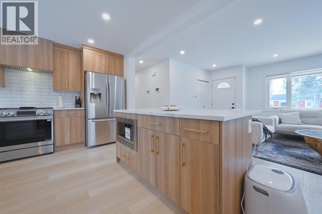 7611 Fleetwood Drive Se, Calgary, Alberta  t2h 0x2 - Photo 11 - A2286724