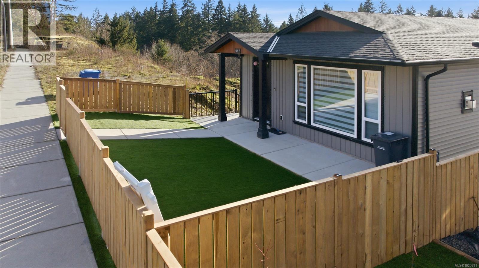 917 Old Victoria Rd, Nanaimo, British Columbia  V9R 0L3 - Photo 2 - 1025881