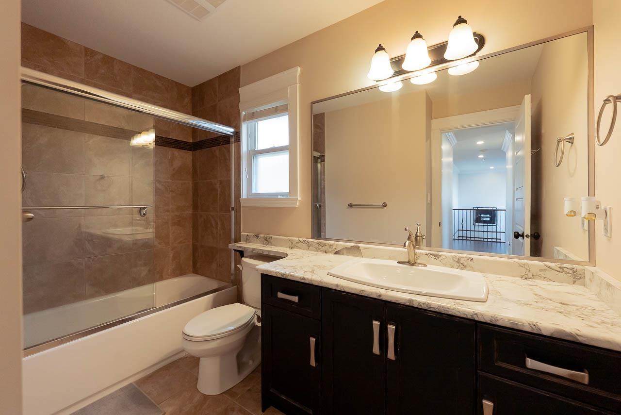 7260 196 Street, Langley, British Columbia  V2Y 3C3 - Photo 24 - R3091439