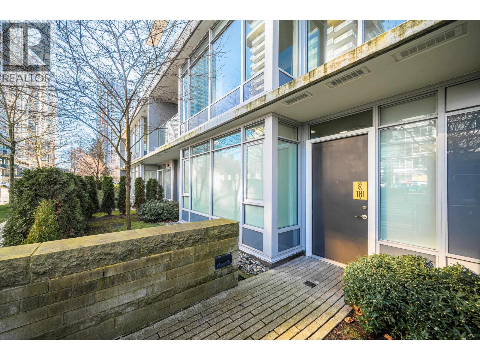 Th1 6288 Cassie Avenue, Burnaby, British Columbia  V5H 0H7 - Photo 3 - R3090308