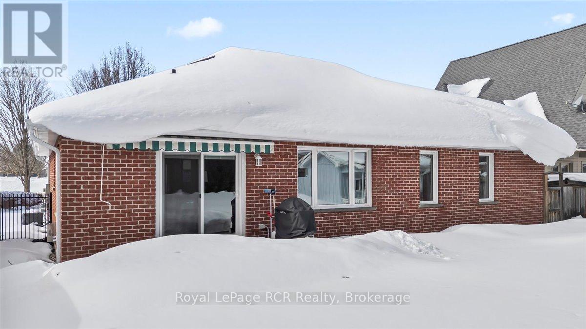 239 4th Street Crescent, Hanover, Ontario  N4N 3S2 - Photo 30 - X12800606