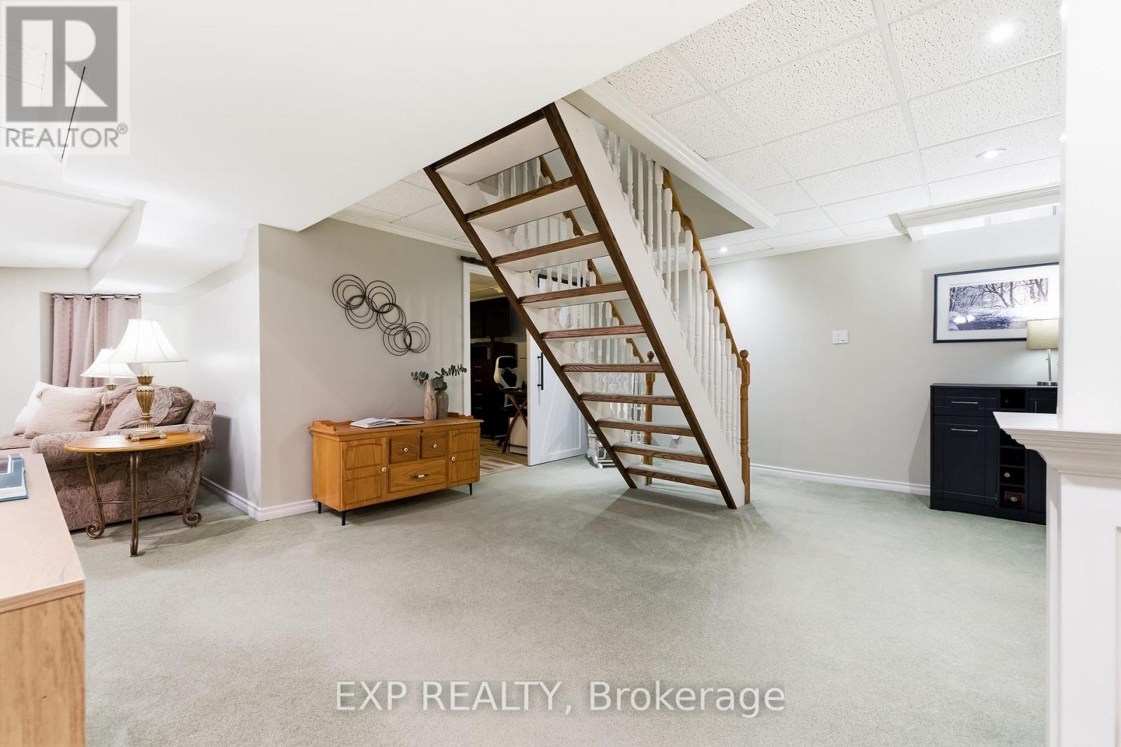 32 Bird Crescent, Ajax, Ontario  L1S 5B9 - Photo 27 - E12800626