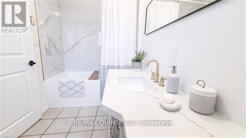 2052 County Rd 18 Road, Prince Edward County (Athol Ward), Ontario  K0K 2T0 - Photo 14 - X12800630