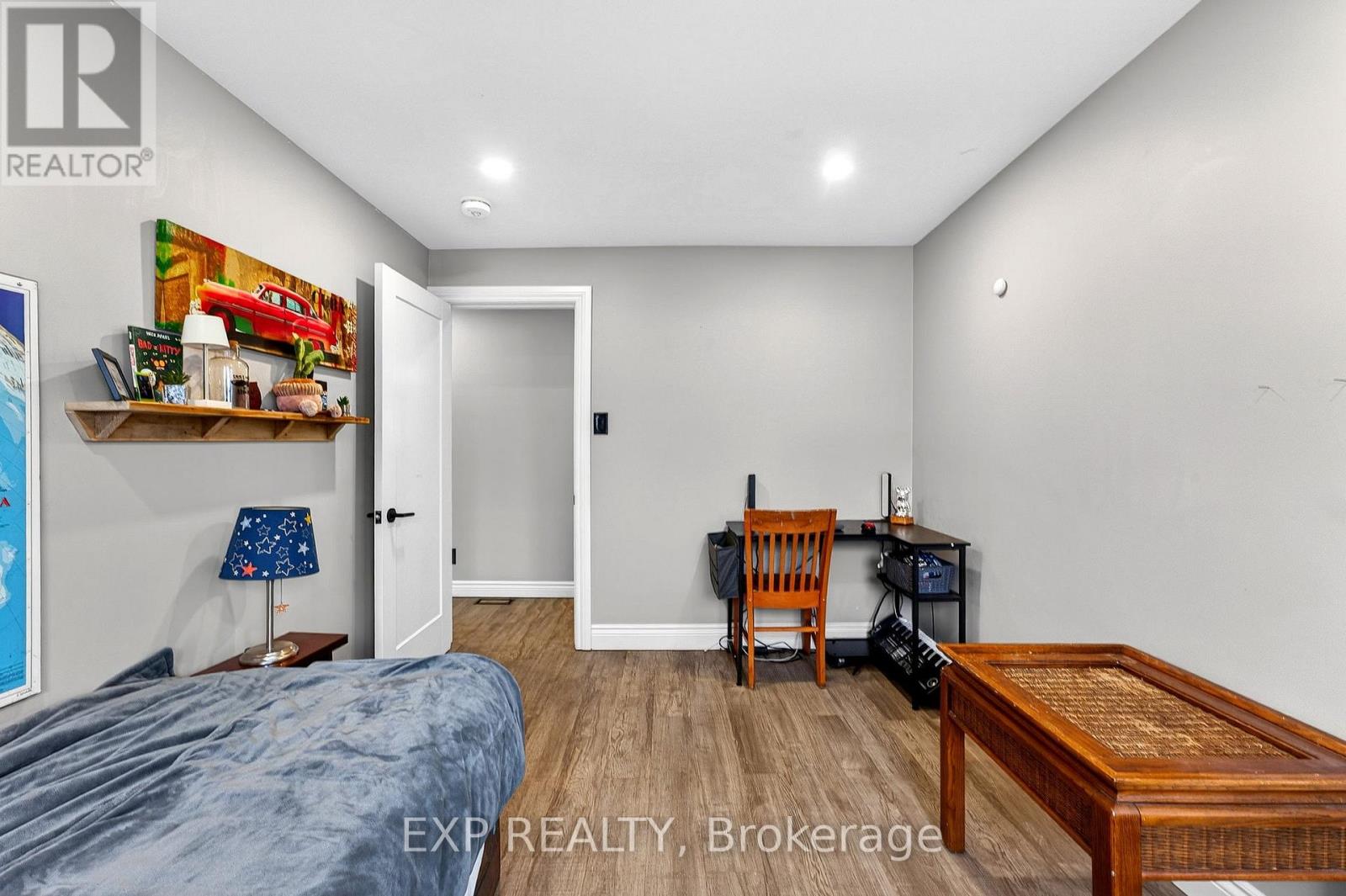 266 Bleecker Avenue, Belleville (Belleville Ward), Ontario  K8N 3V4 - Photo 15 - X12800634