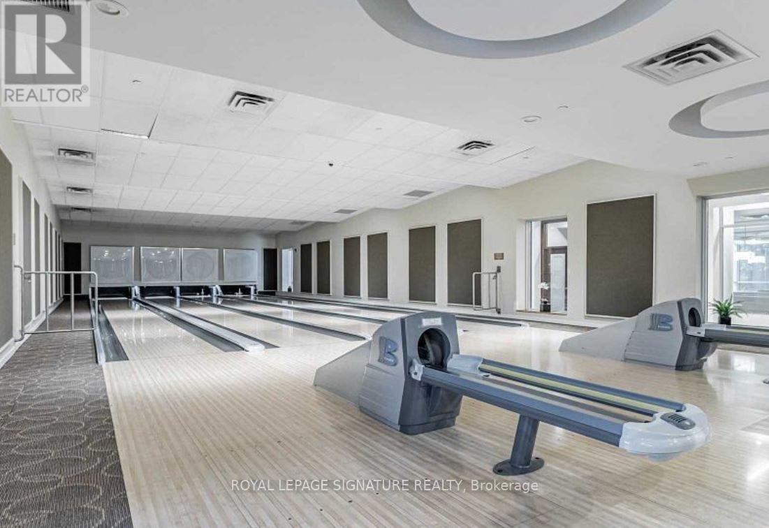 931 - 3888 Duke Of York Boulevard, Mississauga, Ontario  L5B 4P5 - Photo 12 - W12794628