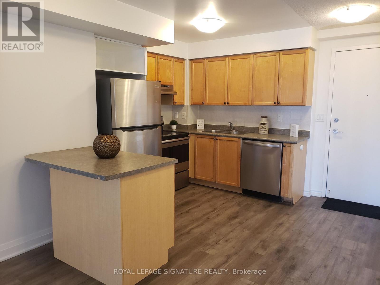 931 - 3888 Duke Of York Boulevard, Mississauga, Ontario  L5B 4P5 - Photo 7 - W12794628