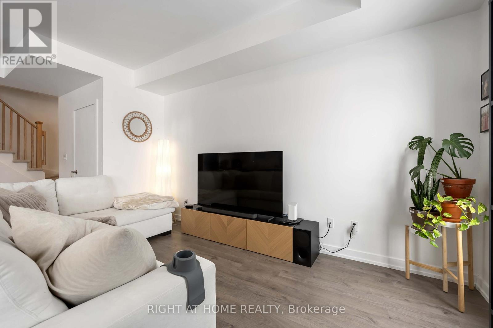 220 - 1555 Kingston Road, Pickering, Ontario  L1V 0E9 - Photo 4 - E12735244