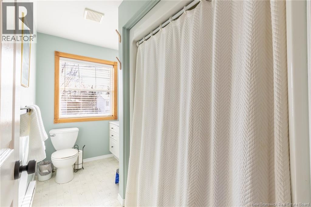 135 Goodine Street, Fredericton, New Brunswick E3B 7J7 - Photo 13 - NB133516