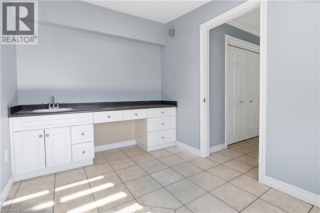 1270 King Street E, Cambridge, Ontario  N3H 3P8 - Photo 32 - 40803776