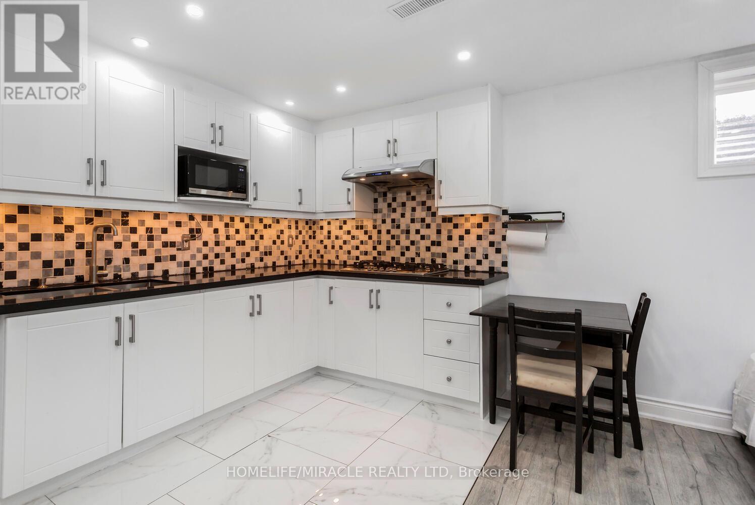 58 - 745 Farmstead Drive, Milton, Ontario  L9T 8B2 - Photo 40 - W12582494