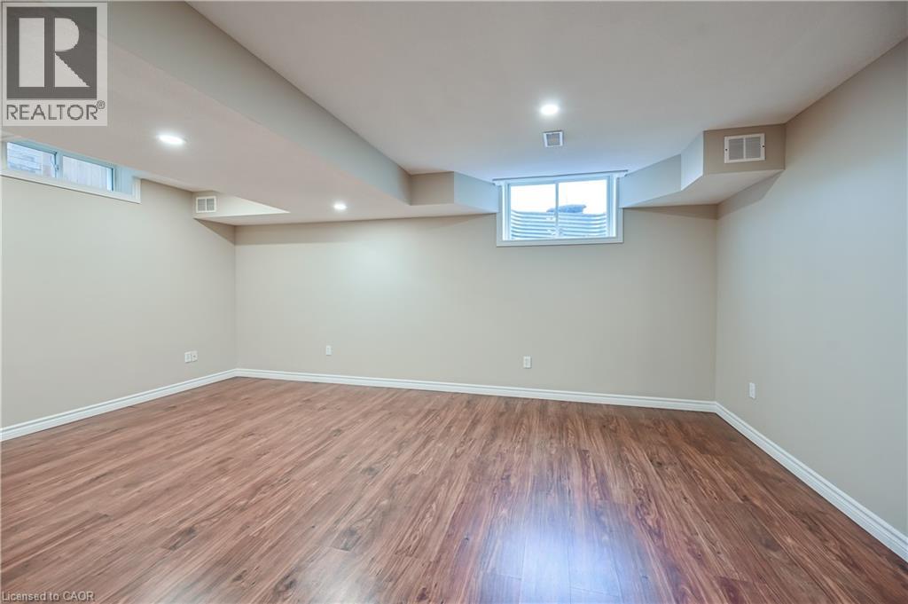 8 Livingstone Crescent, Cambridge, Ontario  N3H 3S7 - Photo 35 - 40799274