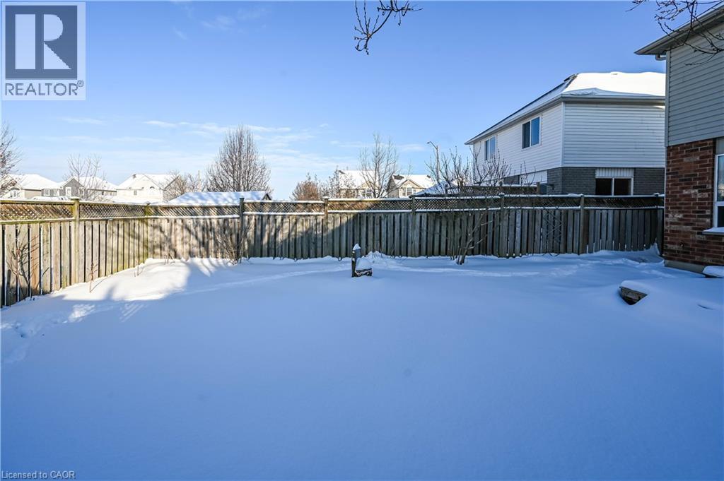 8 Livingstone Crescent, Cambridge, Ontario  N3H 3S7 - Photo 41 - 40799274