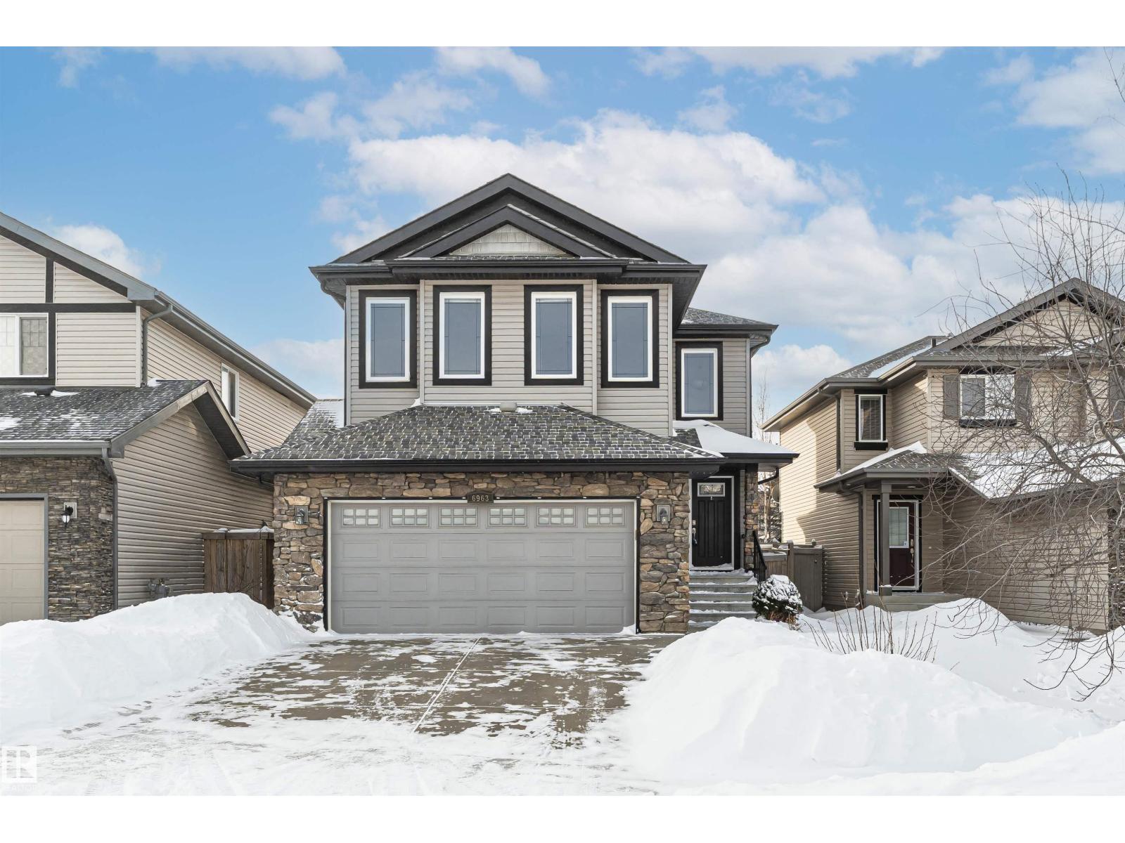 6963 19A AV SW, edmonton, Alberta