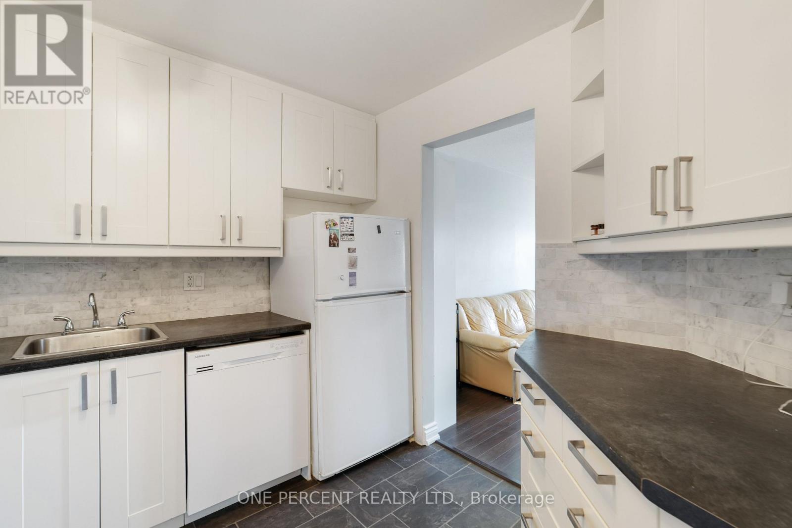 303 - 270 Lorry Greenberg Drive, Ottawa, Ontario  K1T 3K2 - Photo 19 - X12800642