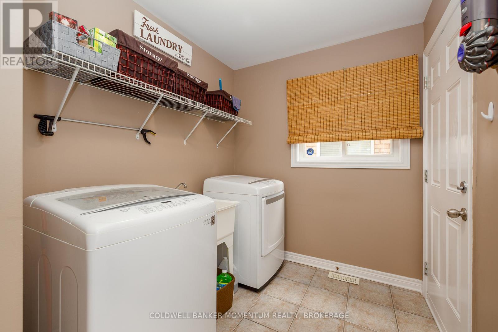 6838 Courtney Crescent, Niagara Falls, Ontario  L2H 0A3 - Photo 22 - X12800594