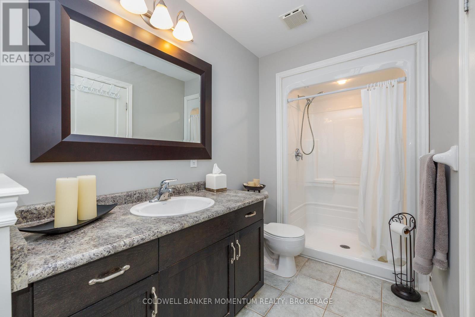 6838 Courtney Crescent, Niagara Falls, Ontario  L2H 0A3 - Photo 32 - X12800594