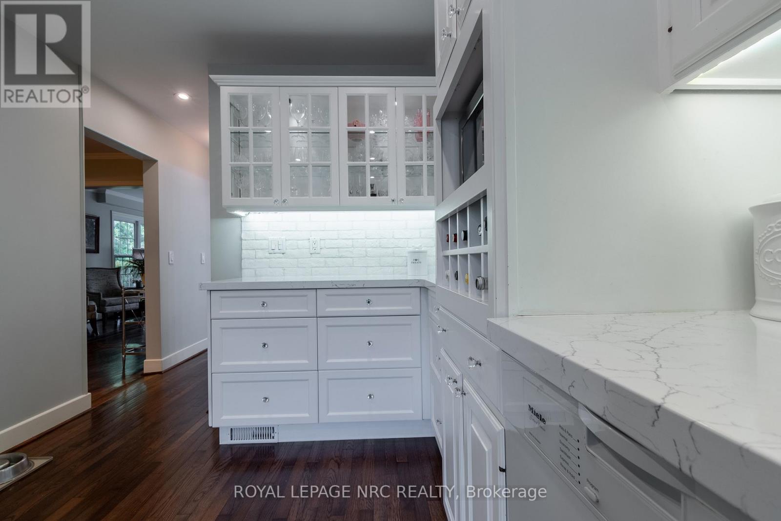 67 Hillcrest Avenue, St. Catharines, Ontario  L2R 4Y4 - Photo 21 - X12800644