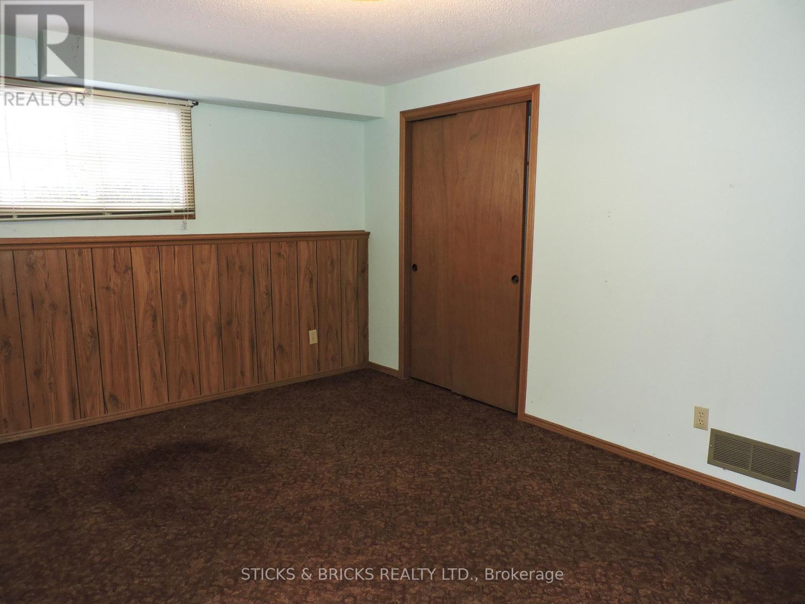 7740 Chorozy Street, Niagara Falls, Ontario  L2H 2N9 - Photo 21 - X12800650