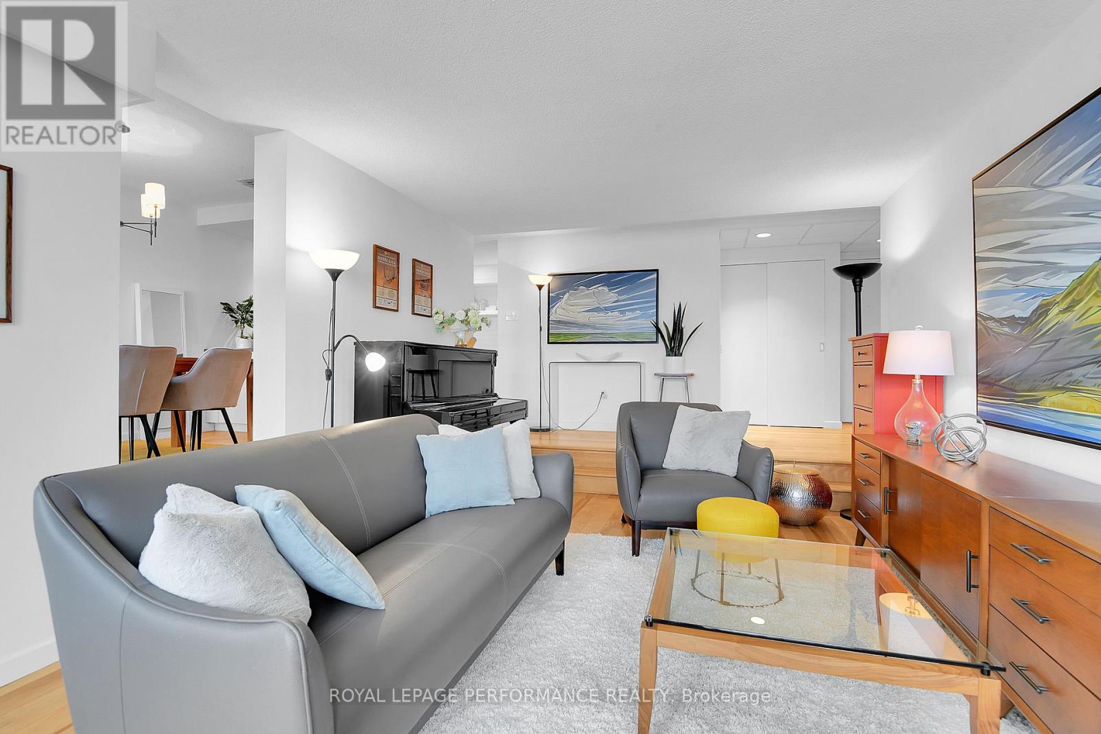 905 - 373 Laurier Avenue E, Ottawa, Ontario  K1N 8X6 - Photo 10 - X12780930