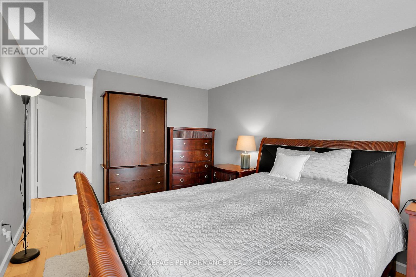 905 - 373 Laurier Avenue E, Ottawa, Ontario  K1N 8X6 - Photo 23 - X12780930