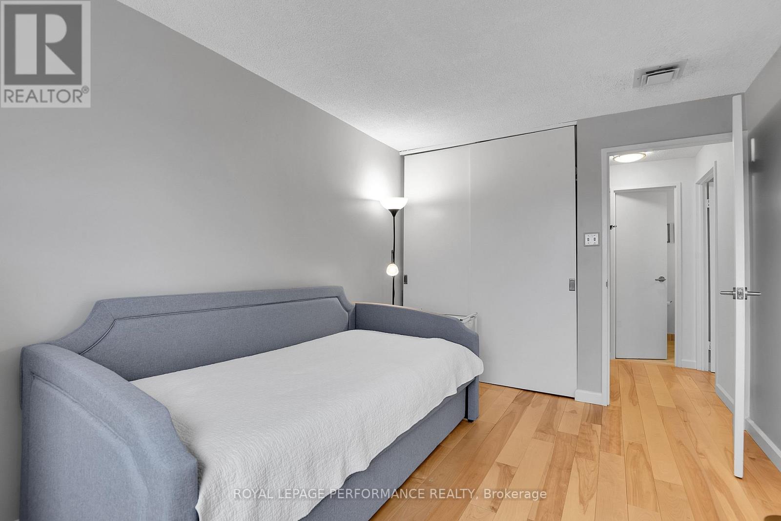 905 - 373 Laurier Avenue E, Ottawa, Ontario  K1N 8X6 - Photo 27 - X12780930