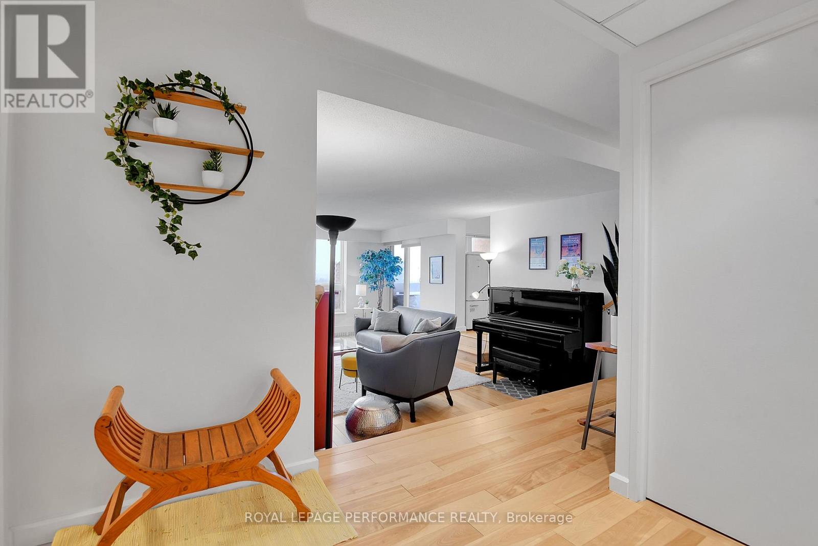 905 - 373 Laurier Avenue E, Ottawa, Ontario  K1N 8X6 - Photo 6 - X12780930