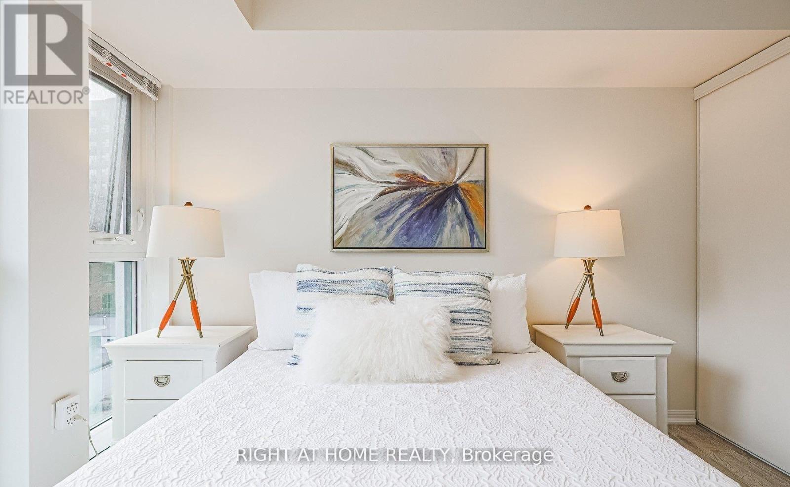 606 - 400 Adelaide Street E, Toronto, Ontario  M5A 4S3 - Photo 12 - C12800568