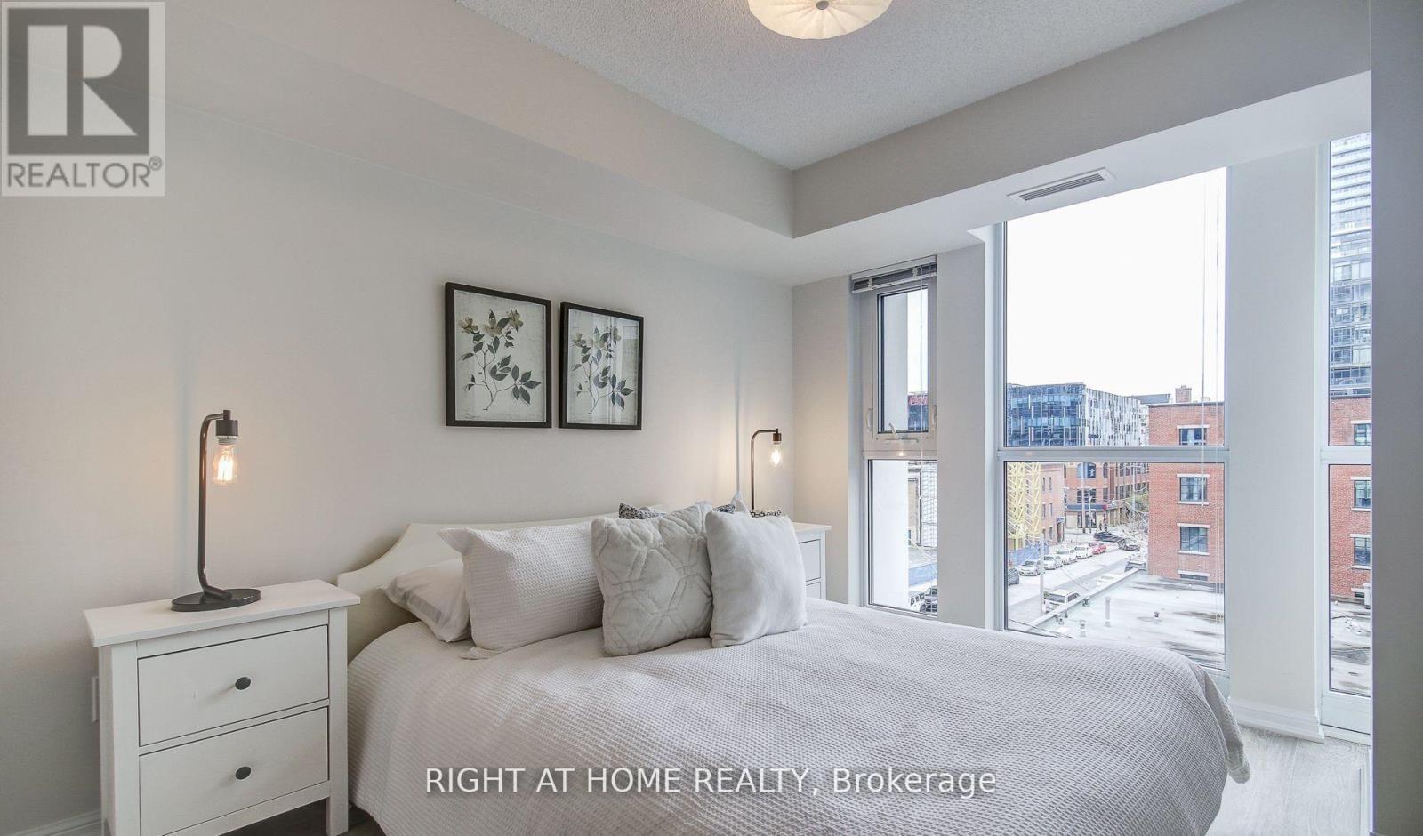 606 - 400 Adelaide Street E, Toronto, Ontario  M5A 4S3 - Photo 14 - C12800568