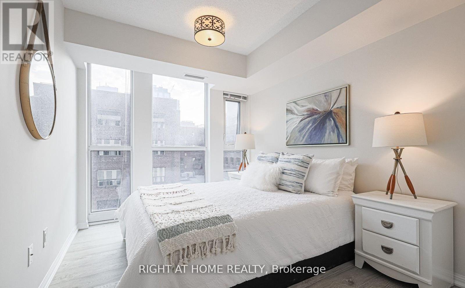 606 - 400 Adelaide Street E, Toronto, Ontario  M5A 4S3 - Photo 9 - C12800568