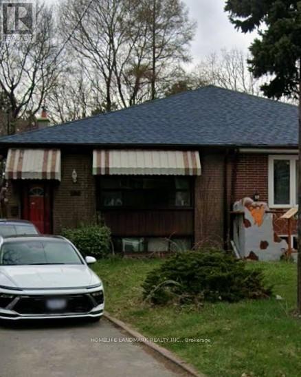 102 Billington Crescent, Toronto, Ontario  M3A 2G6 - Photo 1 - C12800636