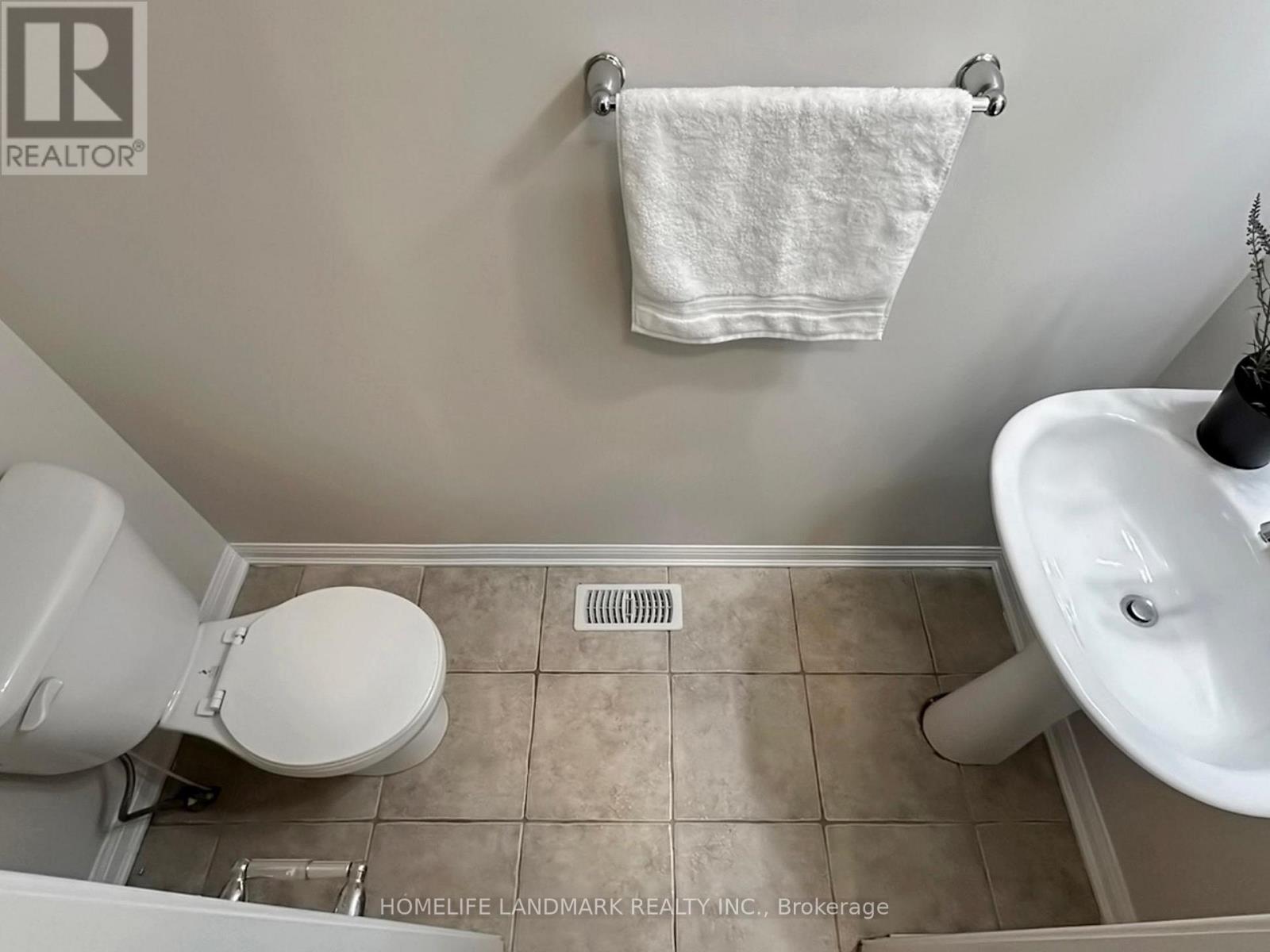 1846 Misthollow Drive, Pickering, Ontario  L1X 0A8 - Photo 21 - E12800596