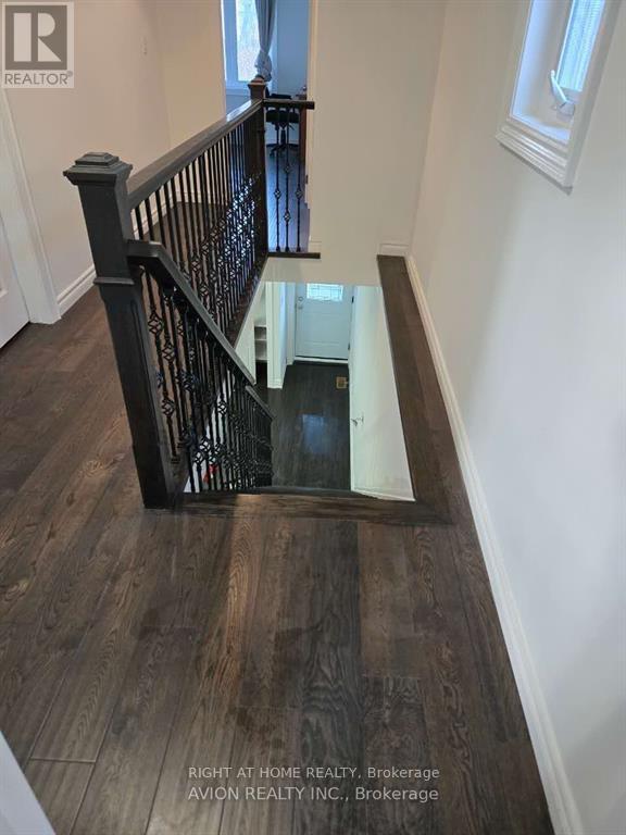 49 Torrens Avenue, Toronto, Ontario  M4K 2H9 - Photo 4 - E12800620