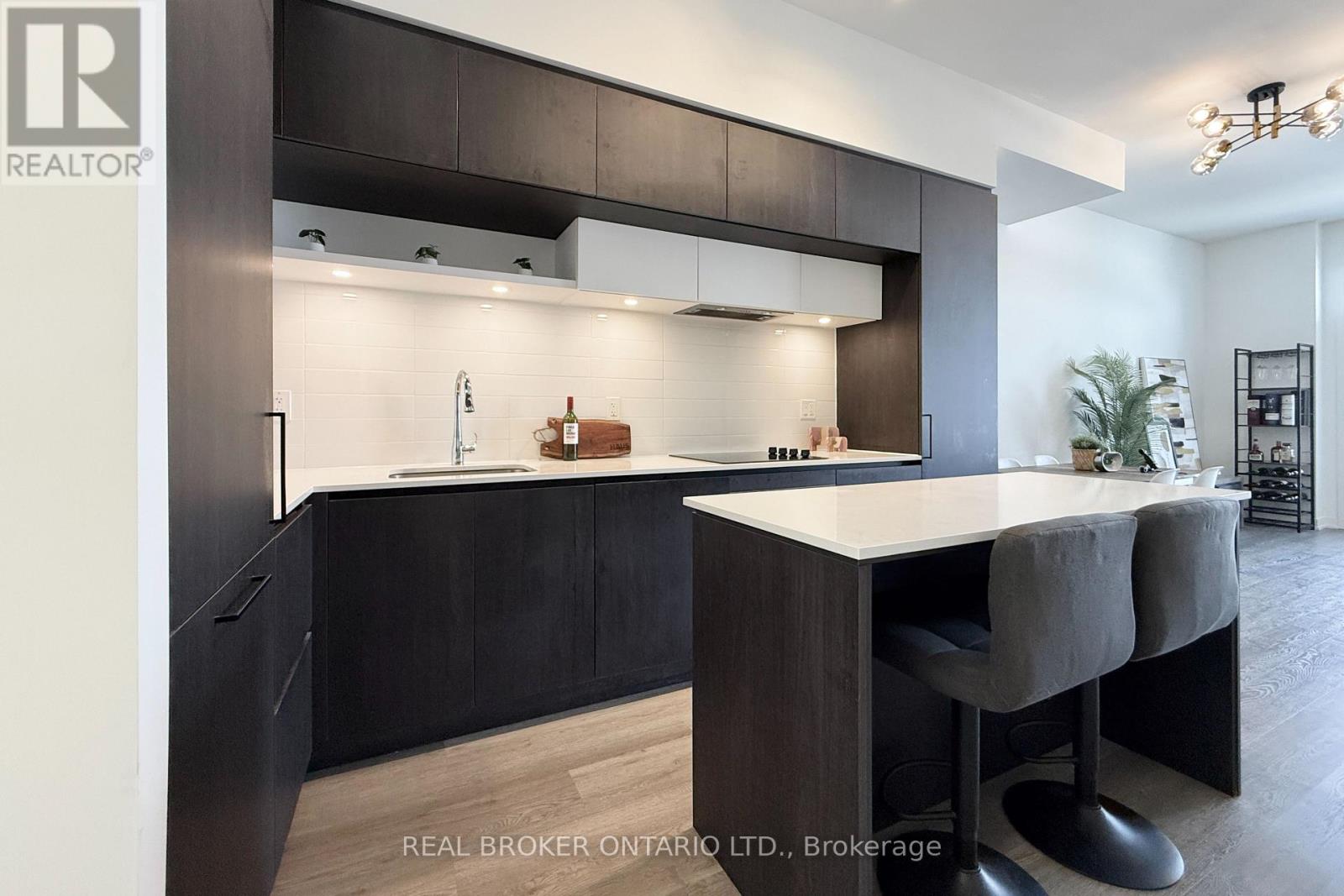 404 - 11 Steckley House Lane, Richmond Hill, Ontario  L4S 0N1 - Photo 13 - N12800584