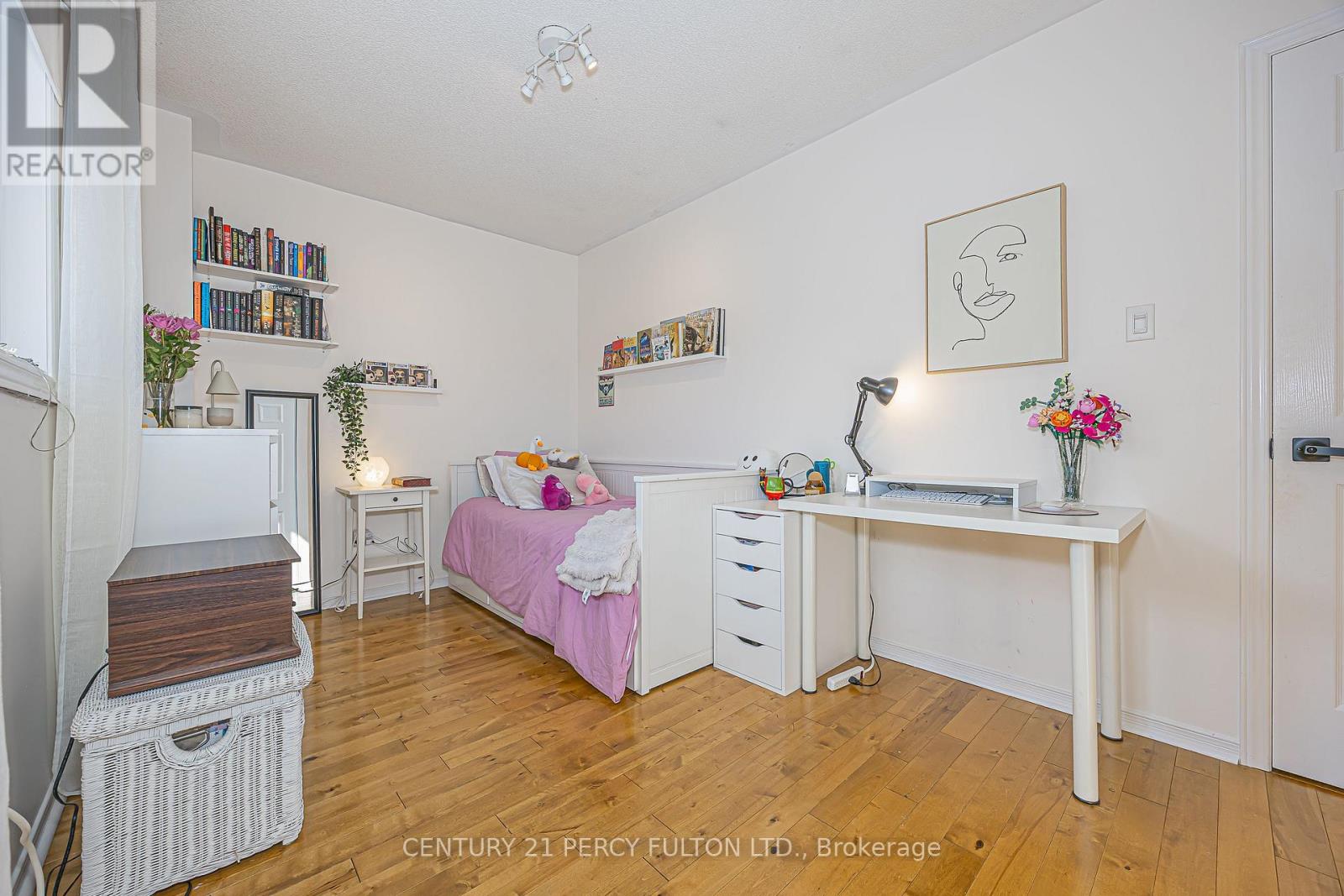 84 Loraview Lane, Aurora, Ontario  L4G 6N5 - Photo 13 - N12800612