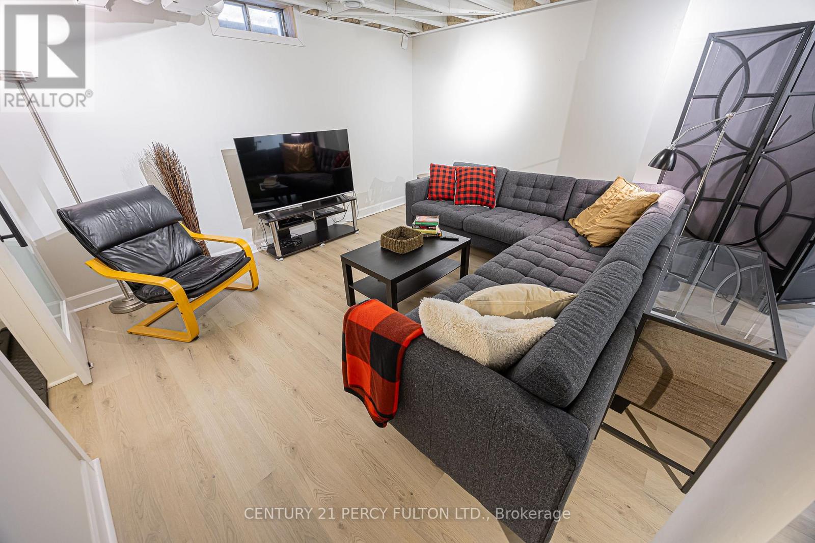 84 Loraview Lane, Aurora, Ontario  L4G 6N5 - Photo 21 - N12800612