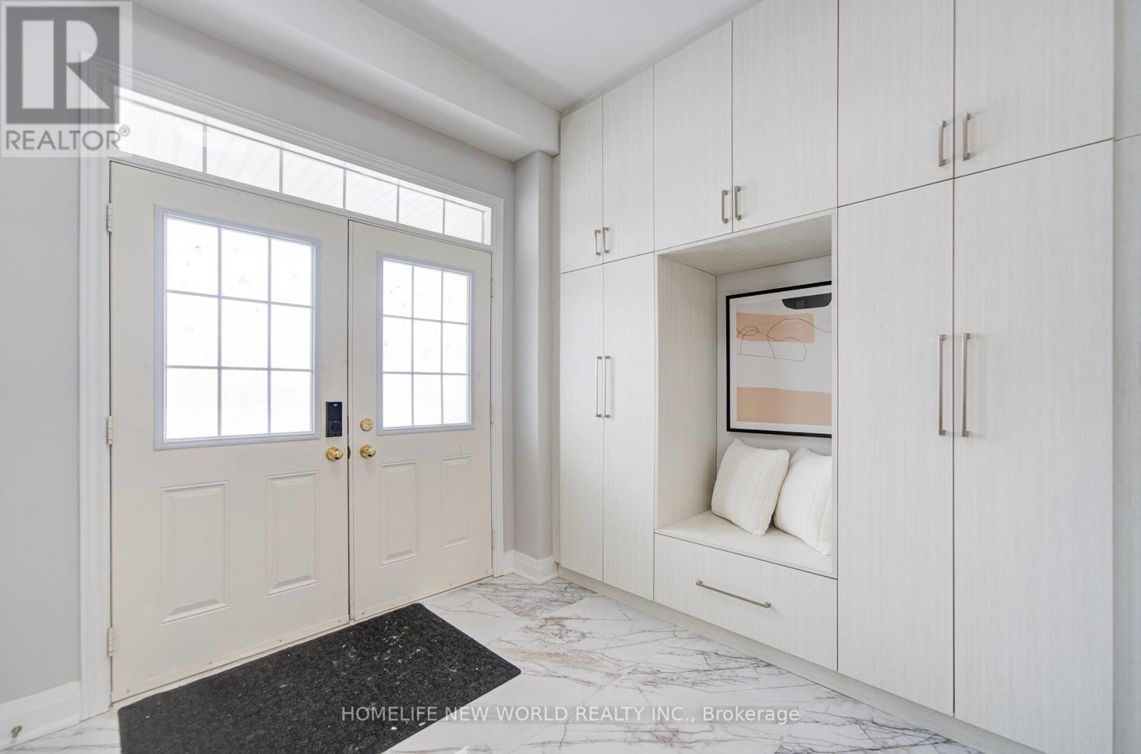 66 James Mccullough Road, Whitchurch-Stouffville, Ontario  L4A 0Z3 - Photo 4 - N12800614