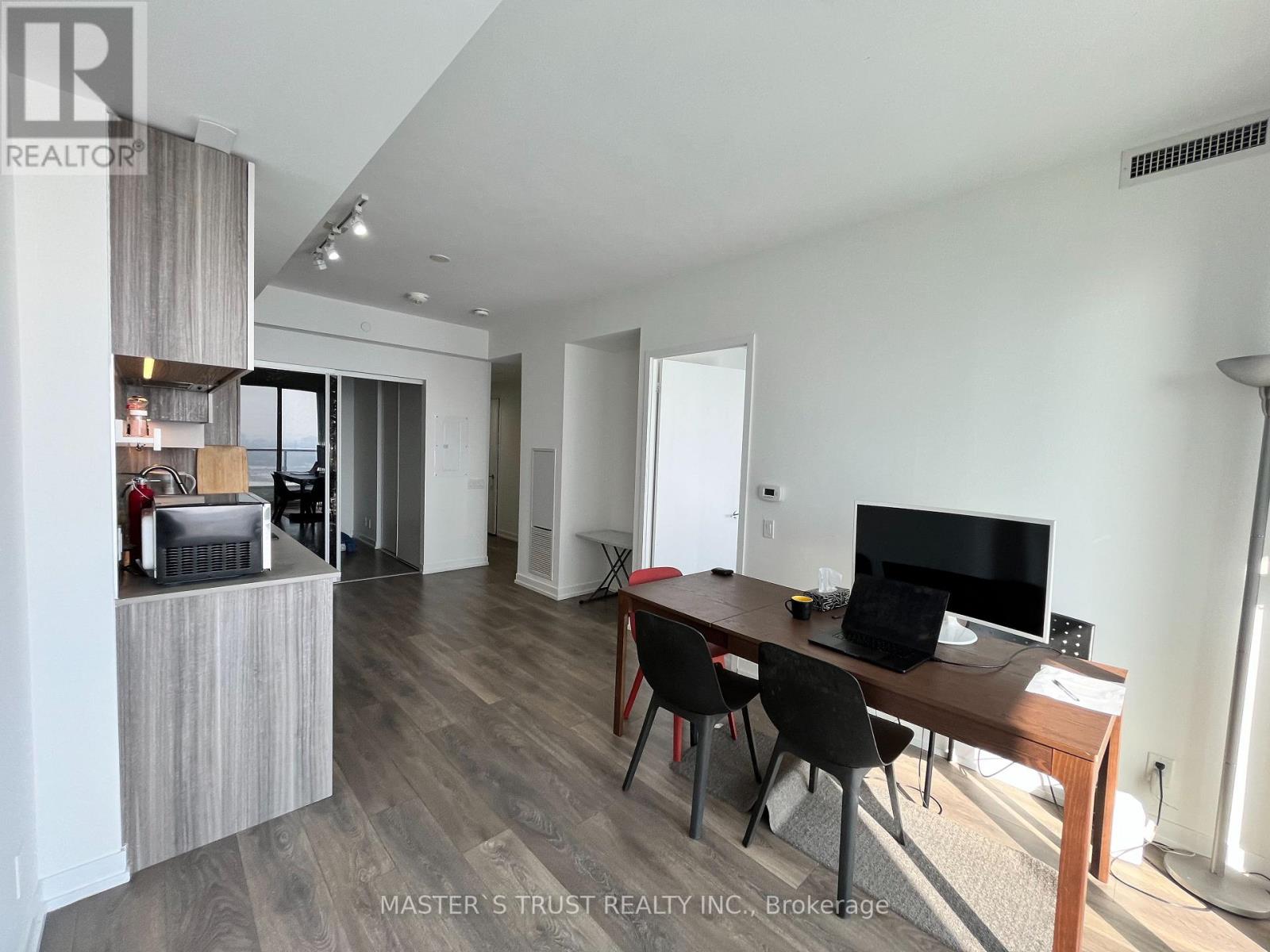 3106 - 898 Portage Parkway, Vaughan, Ontario  L4K 2M7 - Photo 10 - N12800638