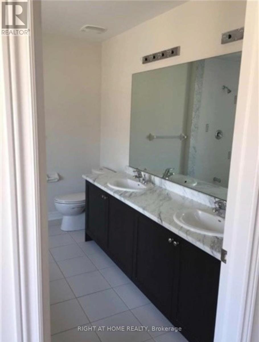 7 Brownsberger Road, Whitchurch-Stouffville, Ontario  L4A 4P6 - Photo 11 - N12800648