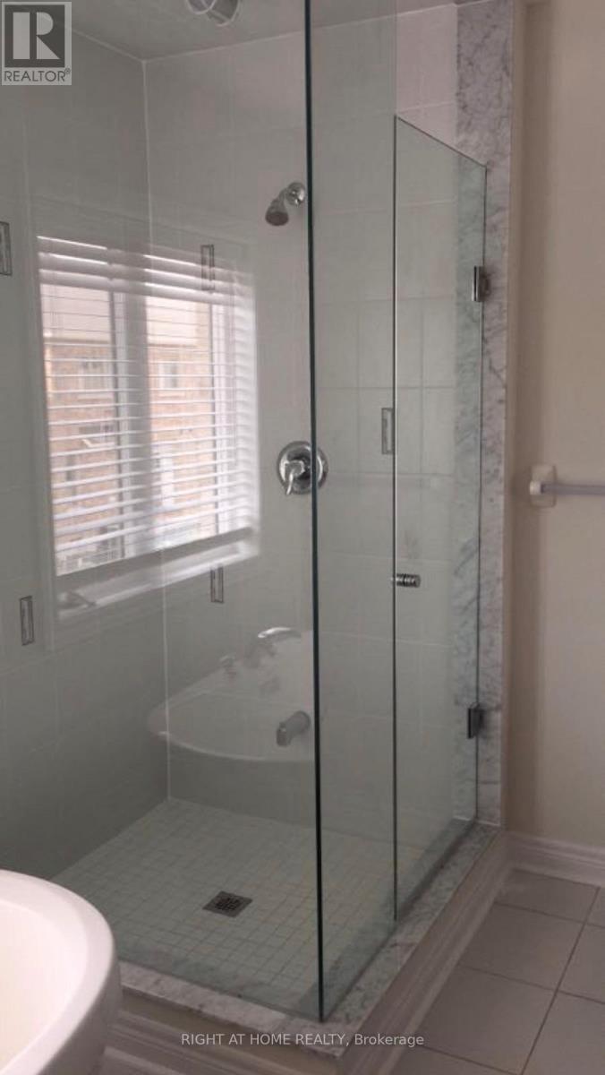 7 Brownsberger Road, Whitchurch-Stouffville, Ontario  L4A 4P6 - Photo 14 - N12800648