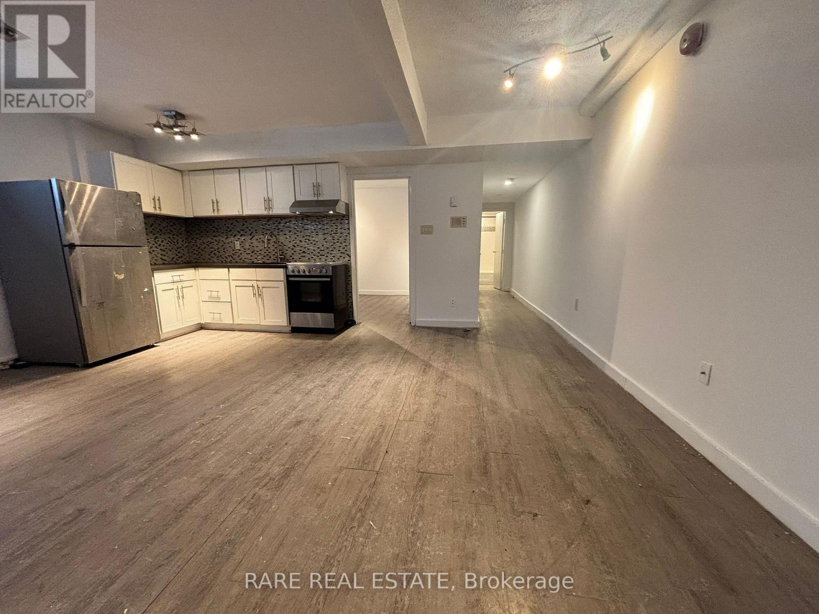 1 - 120 SPENCER AVENUE, Toronto, Ontario