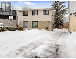 30 HALEY COURT, Brampton, Ontario